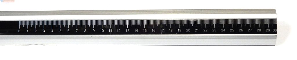 Makita osłona przednia stołu ze skalą do pilarki stołowej 260 mm MLT100