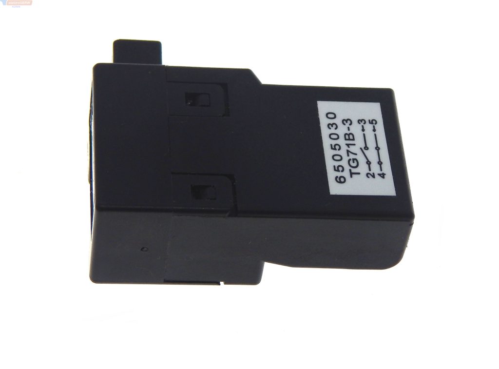 Makita włącznik TG71B-3 do szlifierki kątowej GA7010C